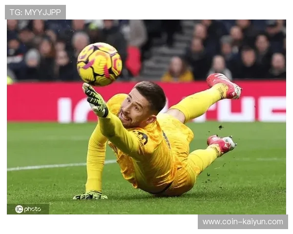 热刺欧冠客场0-0战平摩纳哥 维卡里奥凭八次扑救当选最佳球员