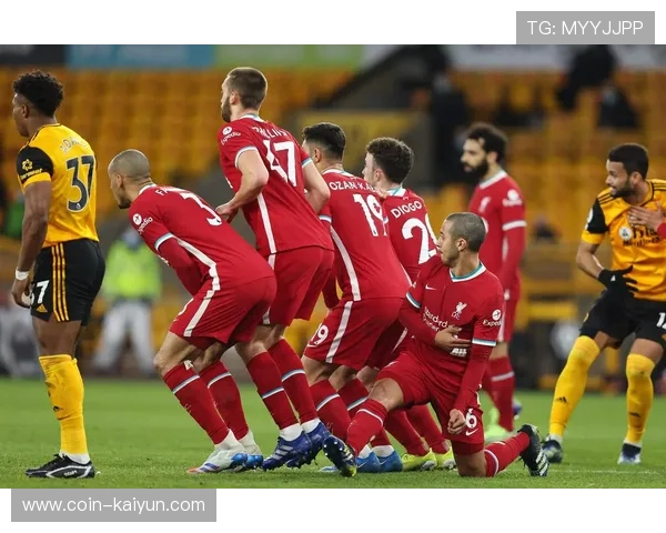 3-4-2-1阵型复兴：狼队保级奇迹背后的战术蓝图